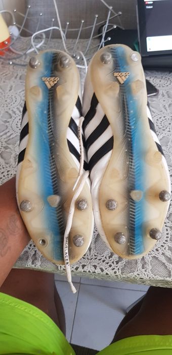 Chuteira ADIDAS 11 PRO ( perpetuado pelo craque Tony Kross)