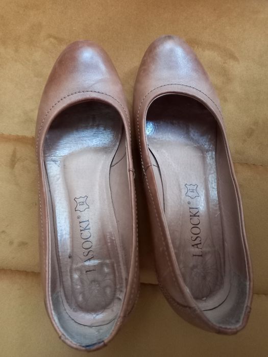 Buty na obcasie, 39, Lasocki, skora