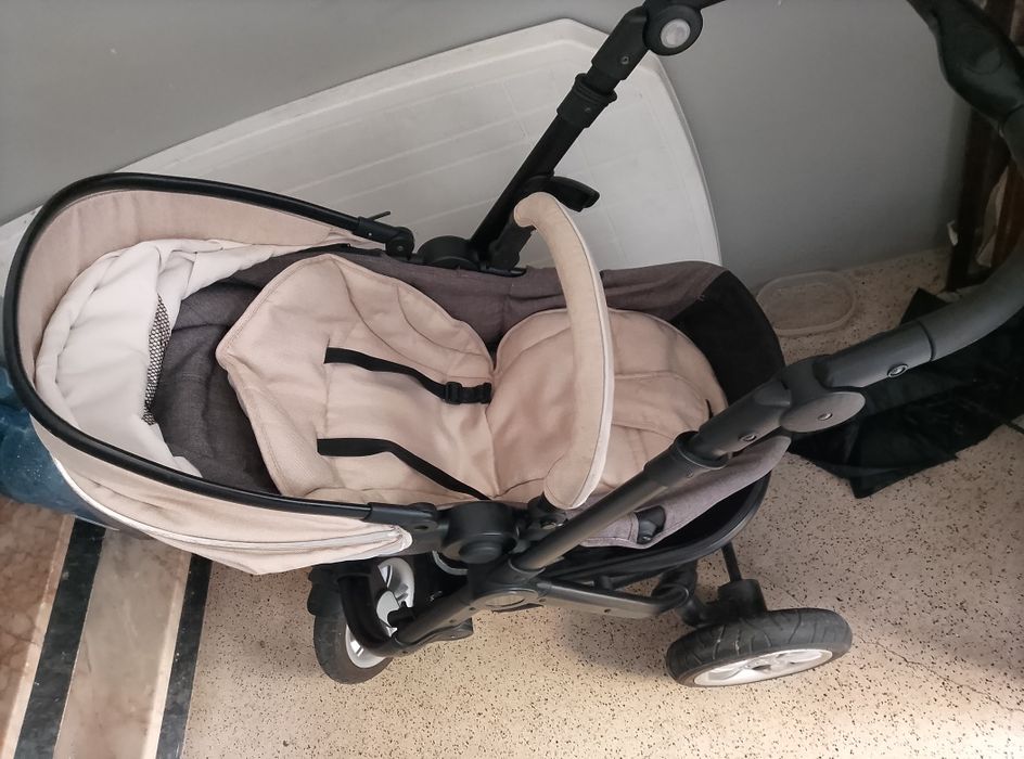 Carrinho de bebê