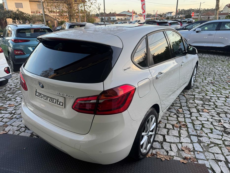 BMW 225xe Active Tourer Line Sport — photo 5