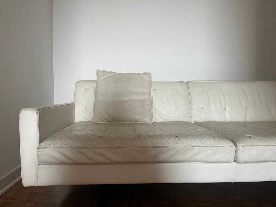 Sofá Poltrona Frau Kennedee de 2 Lugares - Top design !
