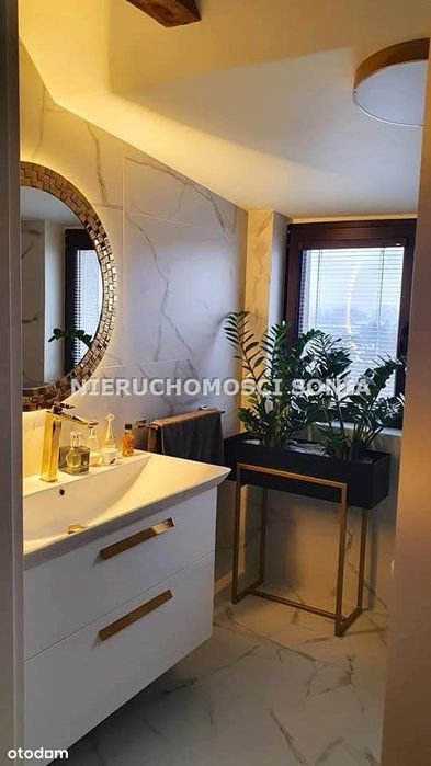 Stylowy loft 77 m² ostatnie piętro do zamieszkania