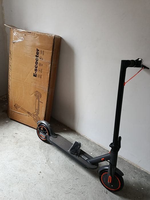 Hulajnoga elektryczna