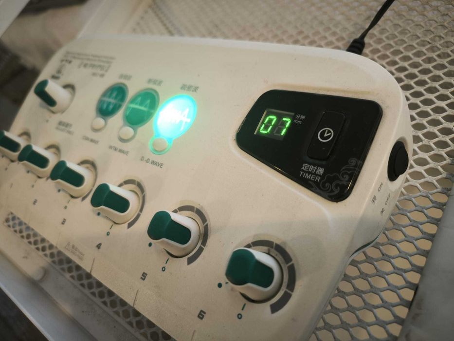 Eletroestimulador de acupuntura 6 canais Hwato SDZ II