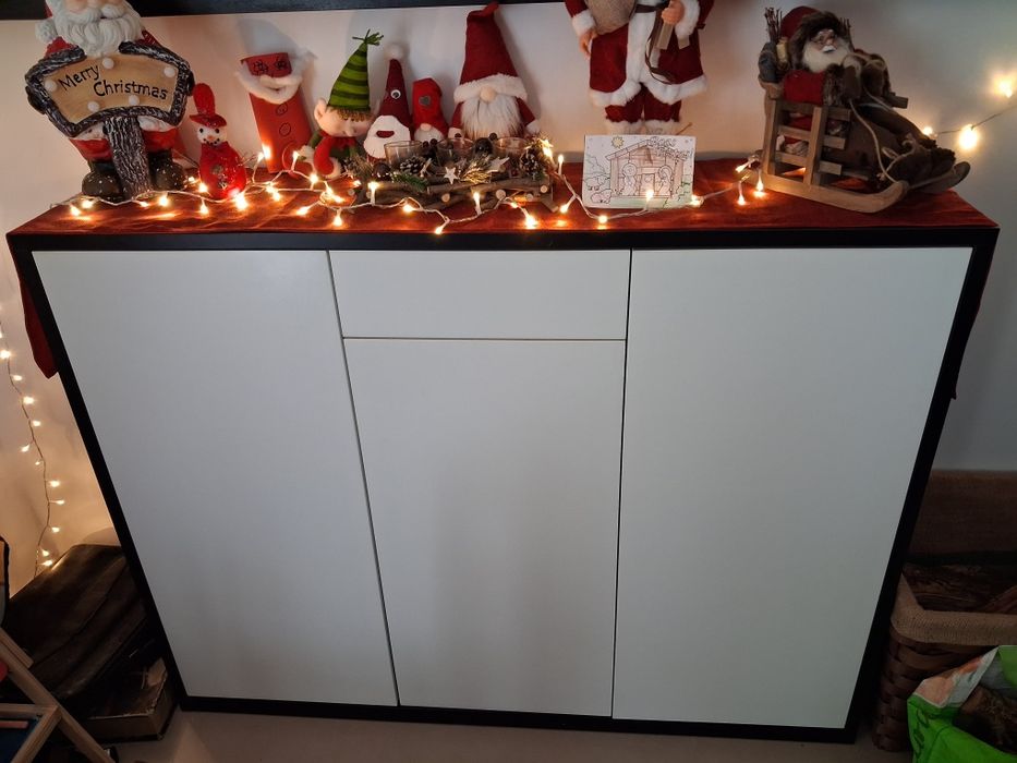 Sapateira moderna preto/branco – Oportunidade!