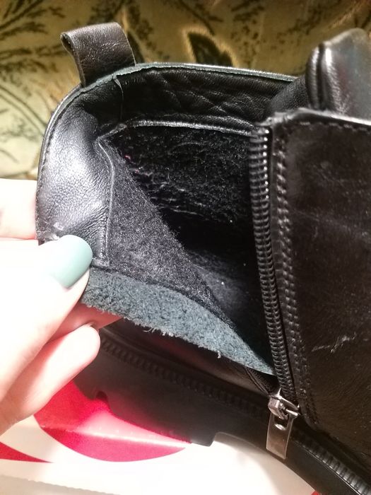 Жіночі шкіряні ботинки