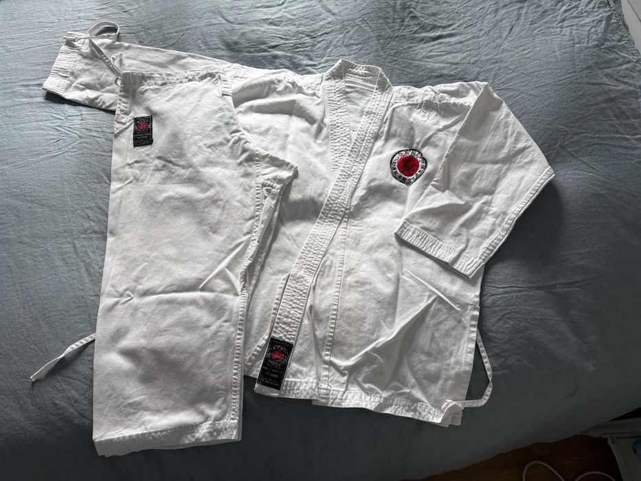 Kimono Karaté Tradicional Pano Grosso | Adulto M | SKKP