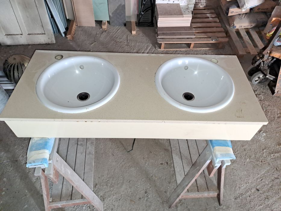 Lavatoriós de casa de banho