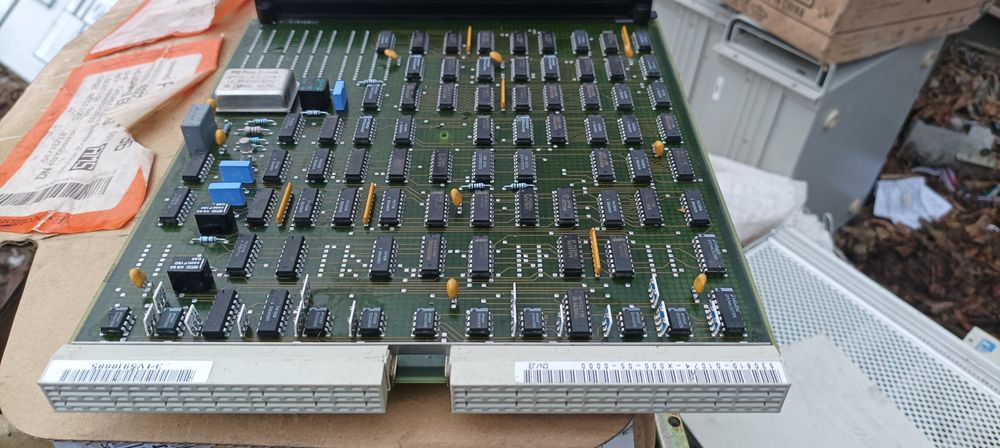 Обміняю   Вашу електроніку на  мій шоколад