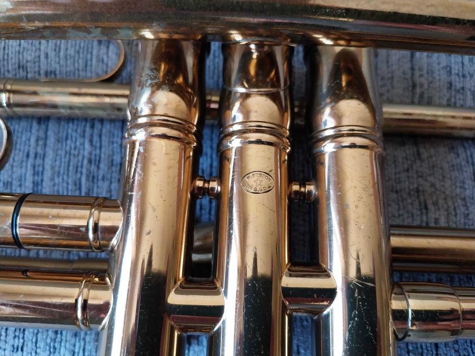 Trompete F.Besson meha (década 60) (not model by Kantsul)