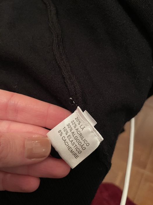 Casaco preto comprido com cinto tamanho único