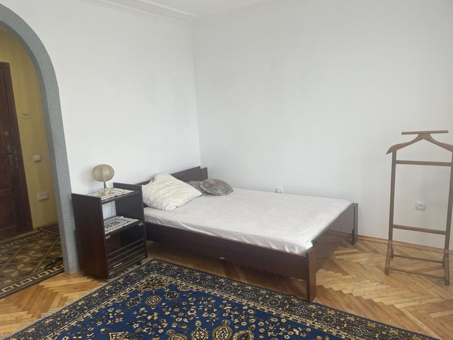 Оренда кімнати в гуртожитку