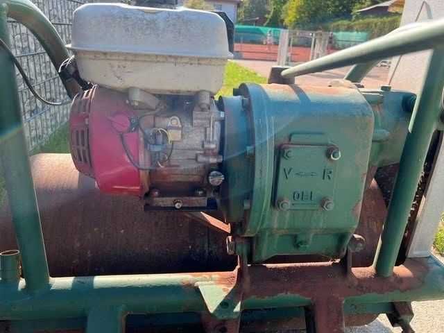 Walec spalinowy Geba z silnikiem Honda