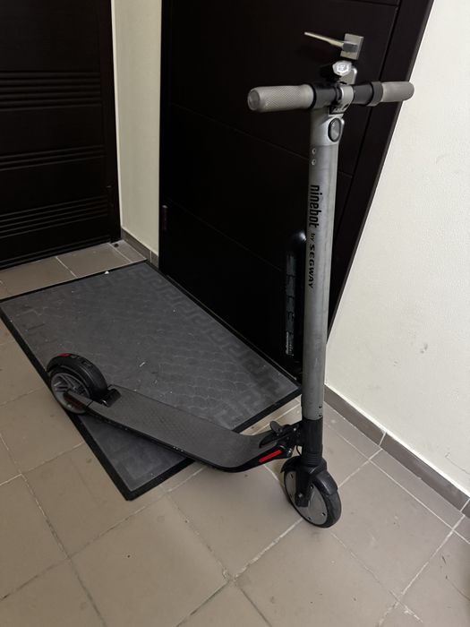 Электросамокат Segway Ninebot ES4 Dark Grey