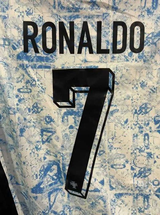 Portugal Camisola Alternativa (Cristiano Ronaldo) XL