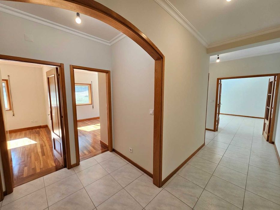 Aluguer de T2 abelheira