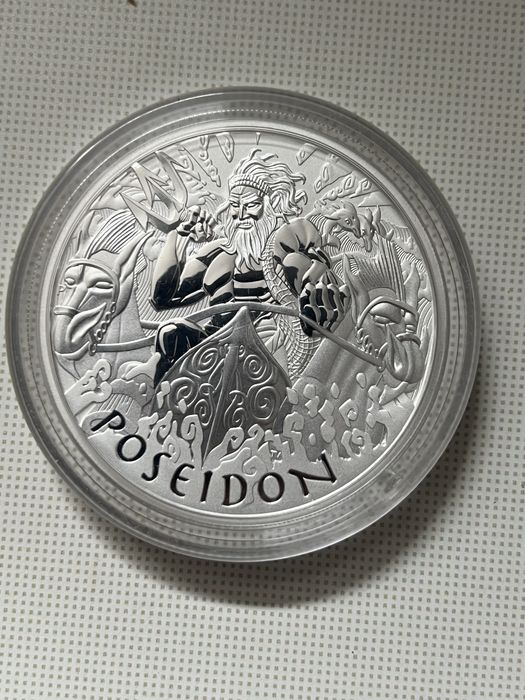 Срібна Монета Посейдон 1 унція 5 унцій.
