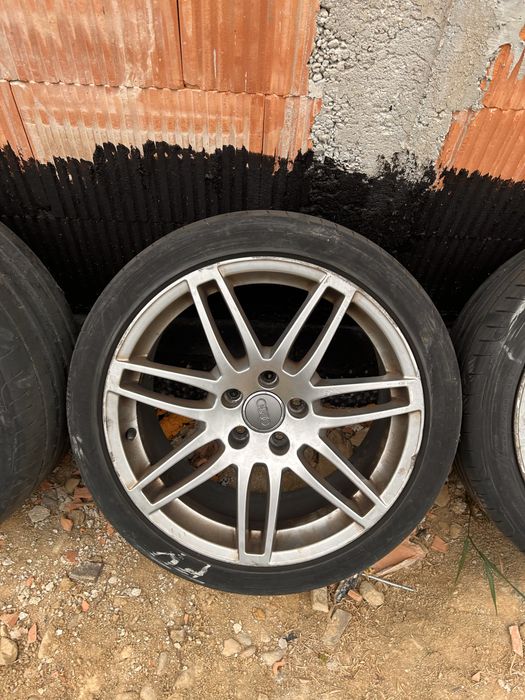 Audi A4 felgi 18 cali s-line