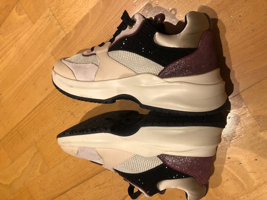 Ténis LUI.JO cor bege/bordeaux/ dourado. Tamanho 37