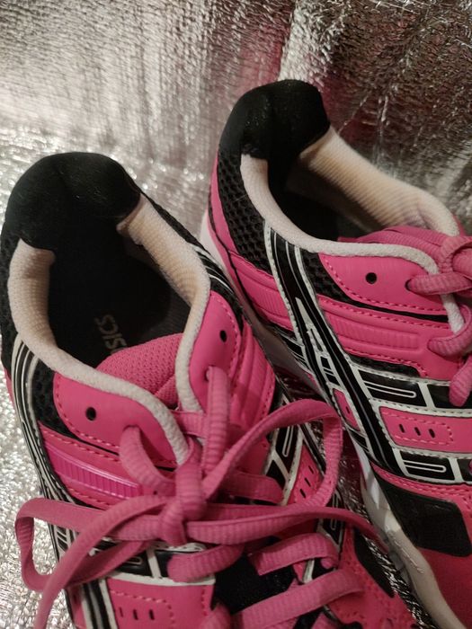 Asics Gel-Cyber power buty do siatkówki 40