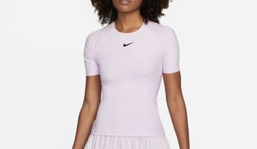 Продам кофту і тенісну спідницю Nike