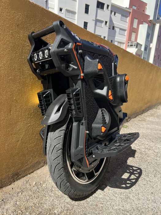 Kingsong F18  monociclo eletrico
