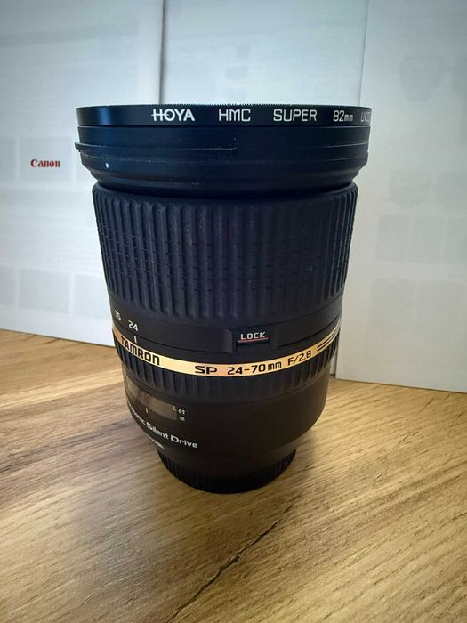 Canon EOS 70D + Tamron 24-70mm f/2.8 + Canon 18-55mm f/3.5