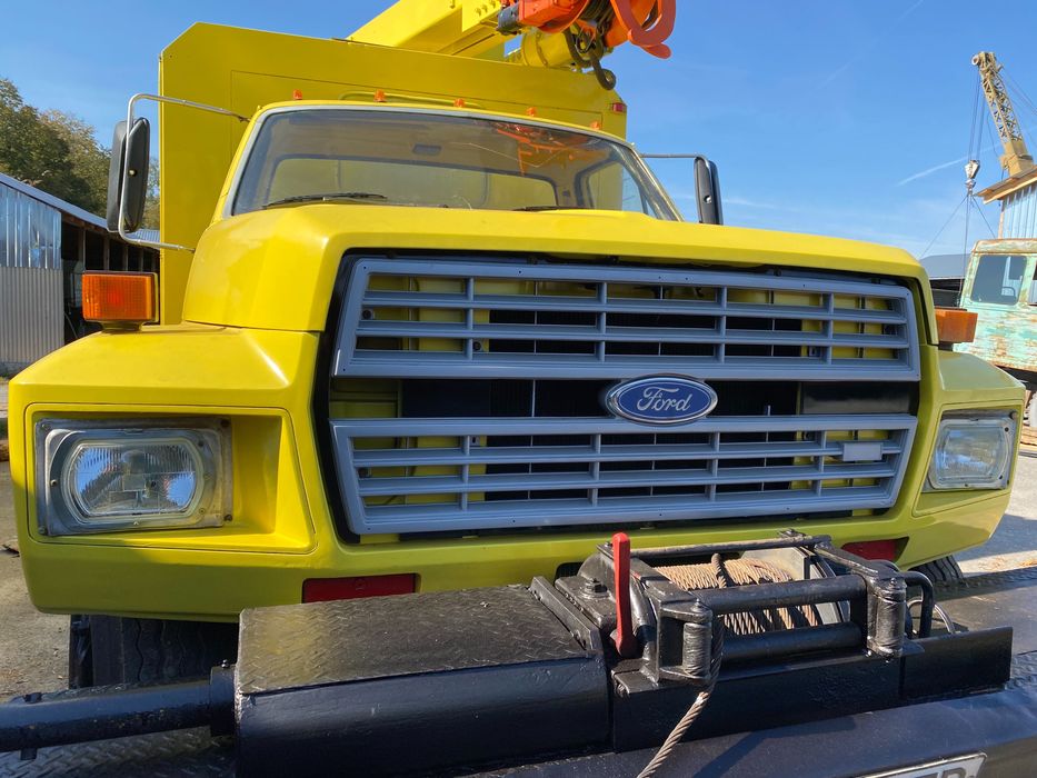 Бурова установка Ford f 800