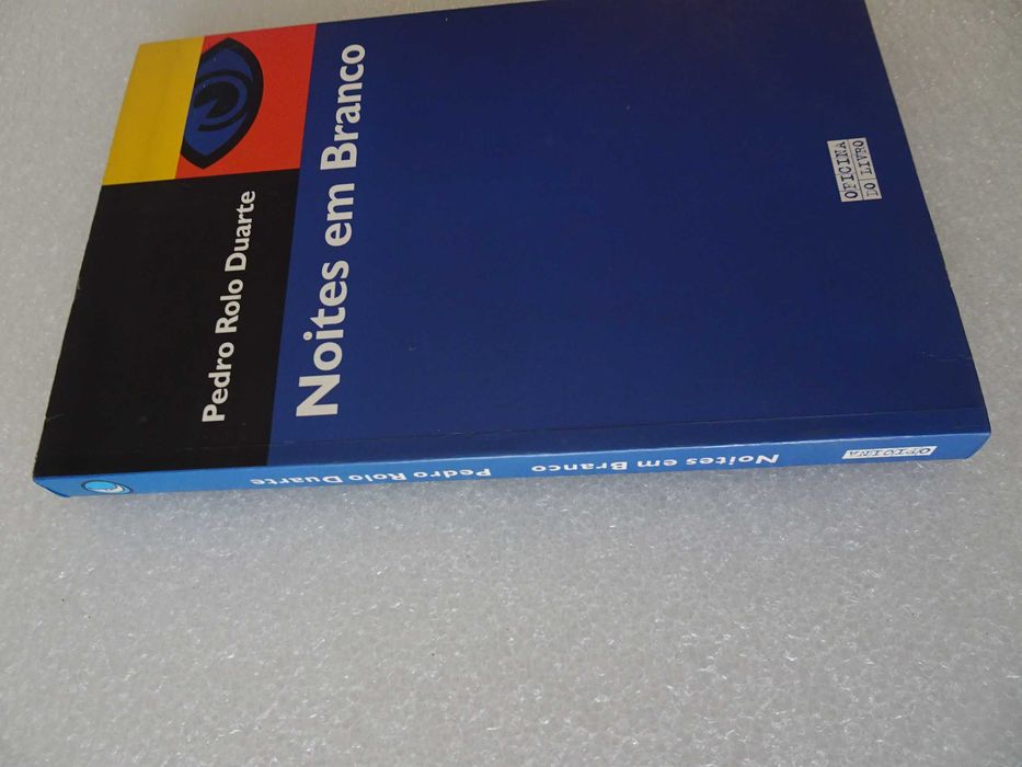 Livro - Noites em branco - Pedro Rolo Duarte