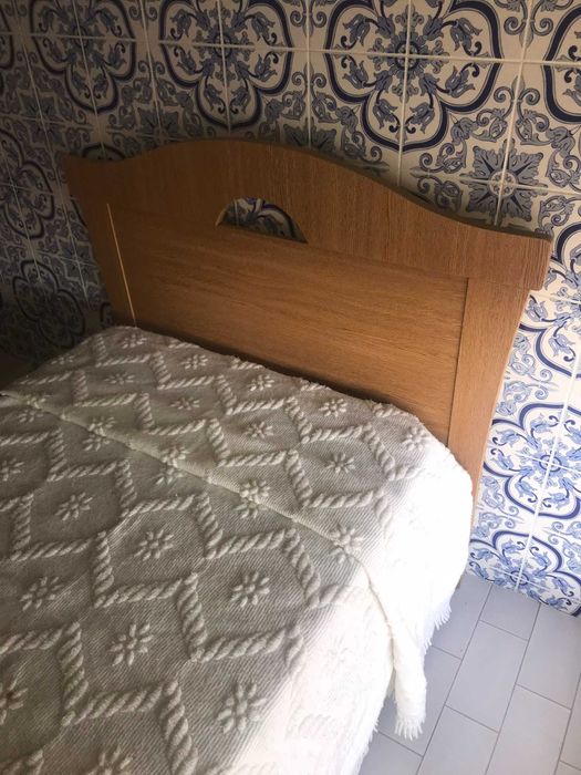 Cama de solteiro para venda