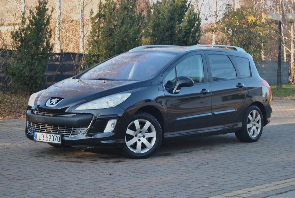 Peugeot 308 GWARANCJA, 7-Osobowy, 1.6 Benzyna, Panorama, ISOFIX, Hak, Świetny stan