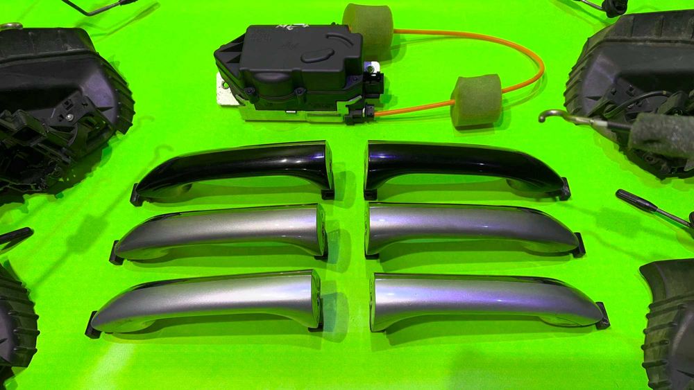 Замок Mercedes GL X164 замок двери ML W164 W166 замок багажника дверей