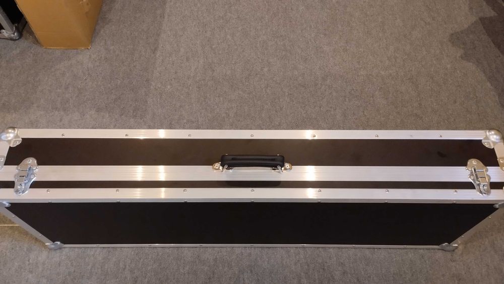 Case Thon para Yamaha MODX7