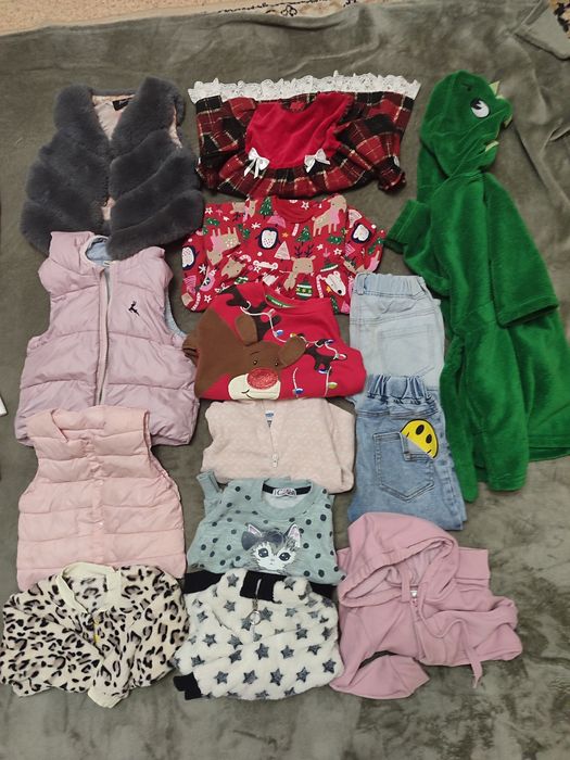 Красивое праздничное платье красное. Новогодний На на годик два 2