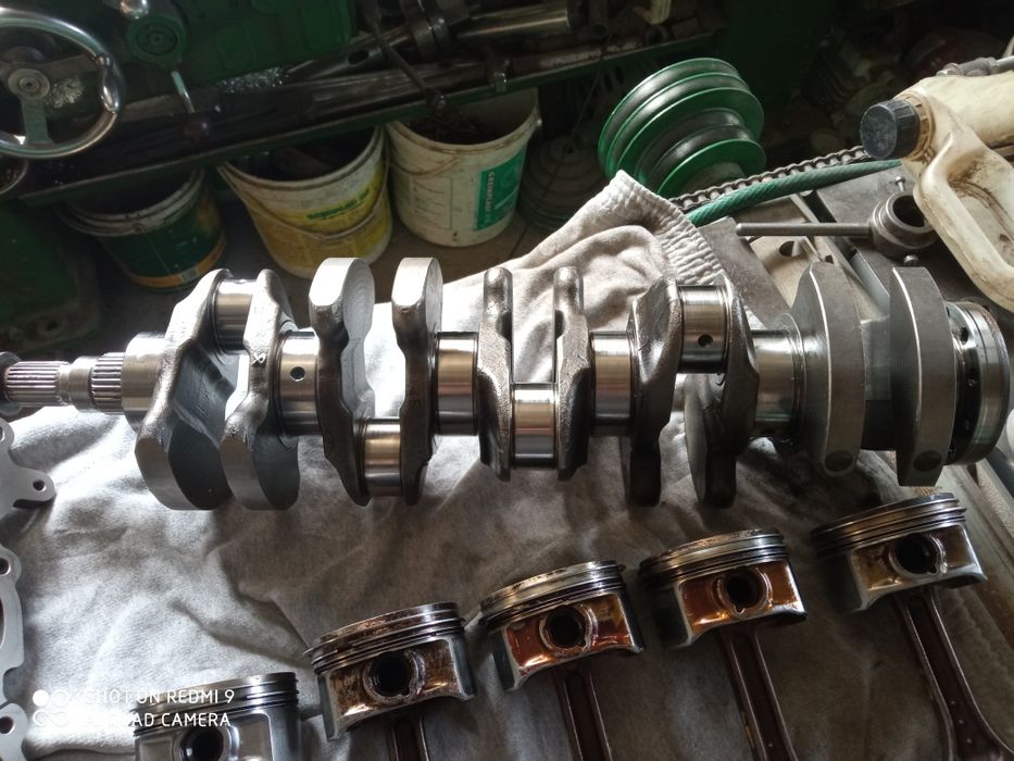 Ford Focus ST 2.5T wał korbowy B5254T3  Mondeo Volvo