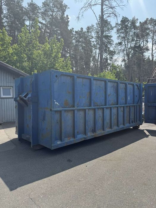 Контейнери, вивіз буд сміття, вантажники