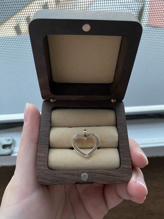 Złota zawieszka serce Yes