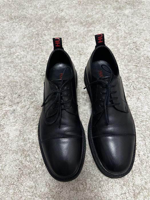 Sapatos oxford Hugo em pele