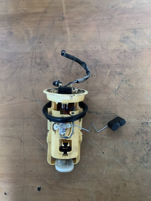 Pompa paliwa w bak bmw e46 318d 320d 330d sprawna kompletna