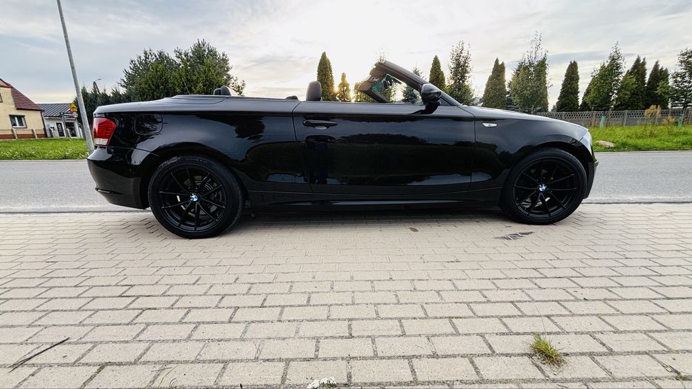 Bmw e88 cabrio 143km czarna ładna