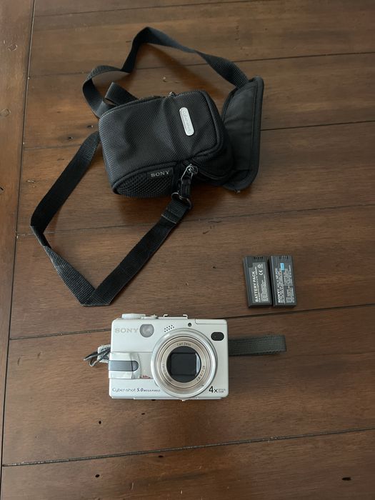 Maquina fotografica digital sony cyber shot 5.0