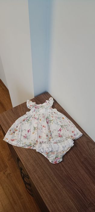 Костюми  дитячі на вік 0-6місяців.