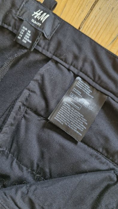 Spodnie garniturowe slim fit 48