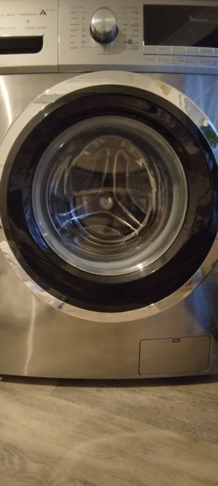 Máquina Lavar roupa 8kg