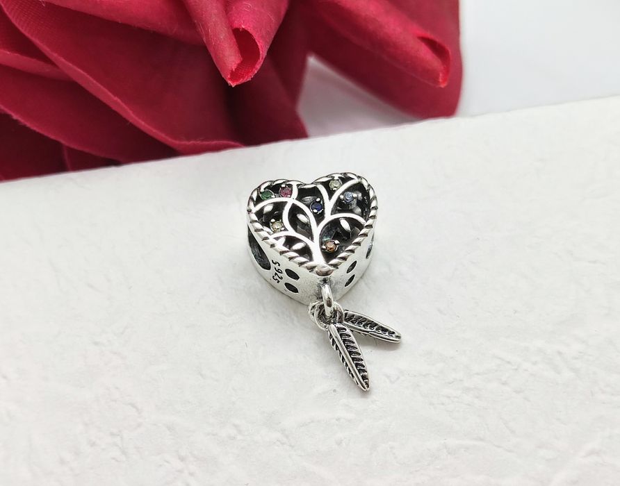 Piękny srebrny charm's serce dwustronny srebro S925