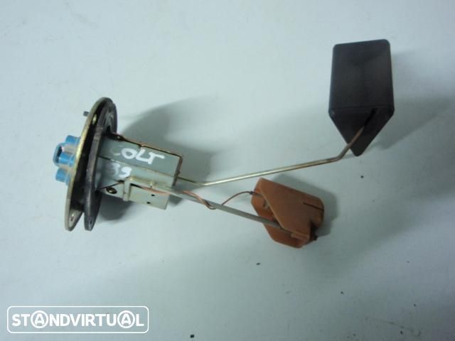Boia de combustivel - Colt 1.3 1999