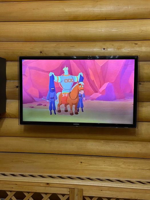 Телевізор Samsung UE32F6800AB