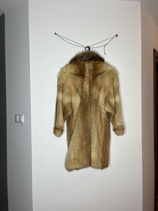 Naturalne futro z Lisa roz. 38/40 stan Bdb.