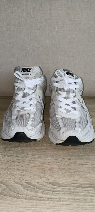 Кросівки Nike Vomero 5 Air 46 розмір