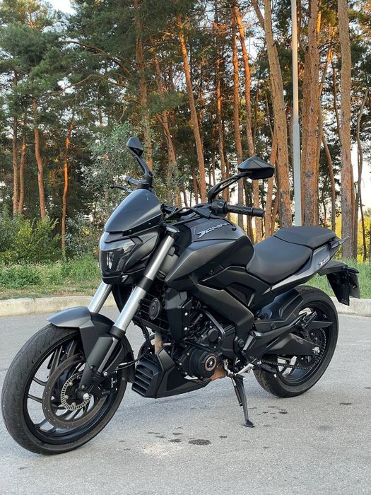 Bajaj dominar 400